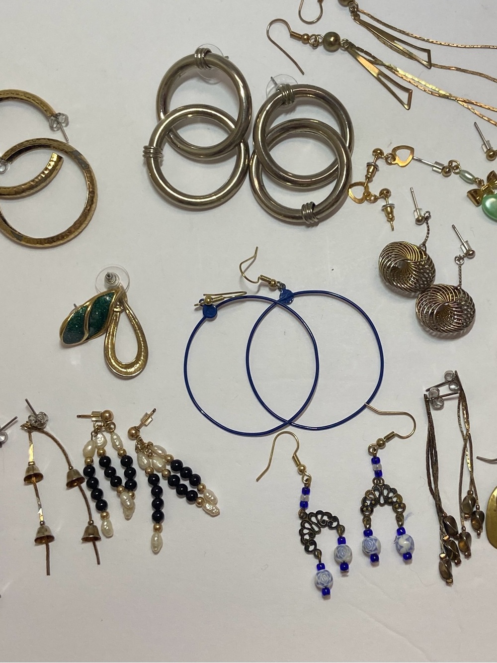 Mixed Lot Fashion Earrings Silver Gold Blue Vintage Metal